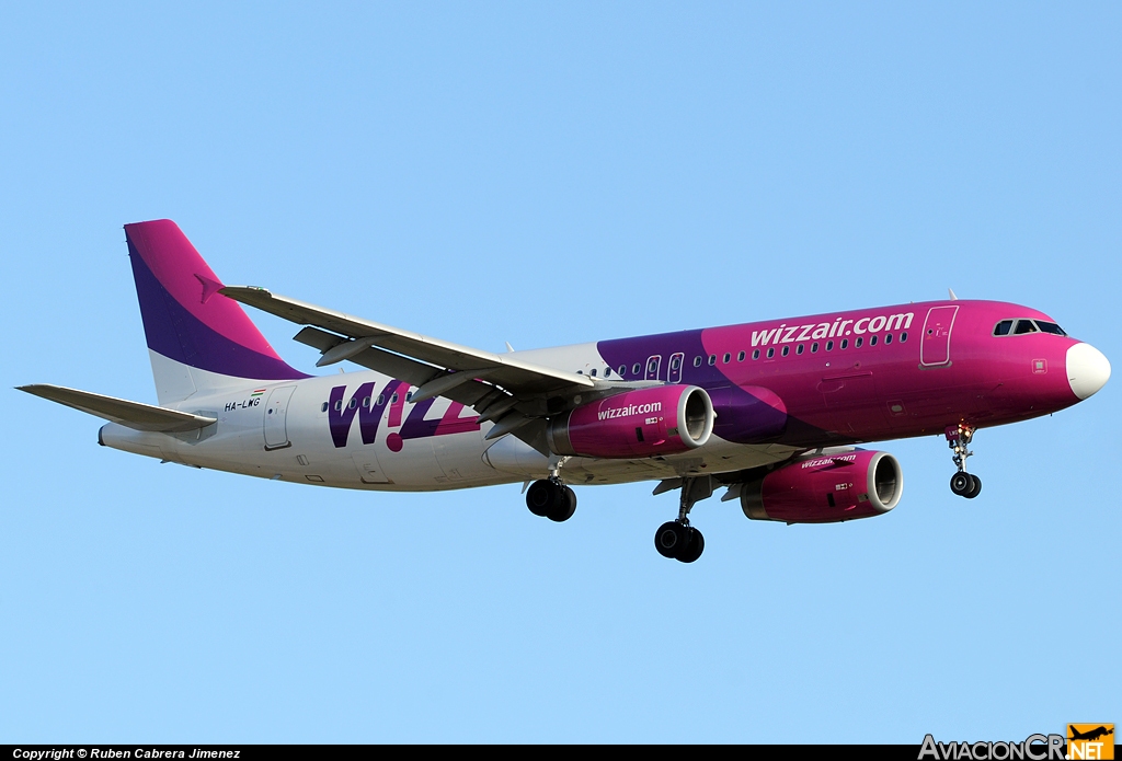 HA-LWG - Airbus A320-232 - Wizzair