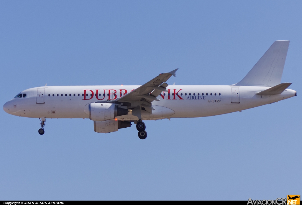 G-STRP - Airbus A320-211 - Astraeus