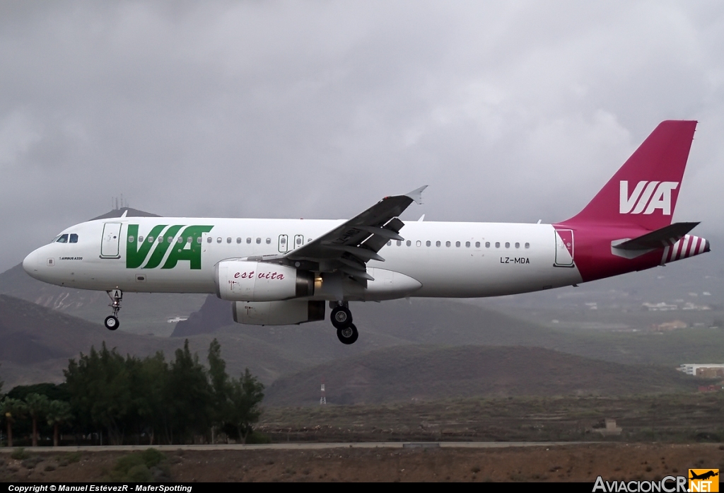 LZ-MDA - Airbus A320-232 - Air Via