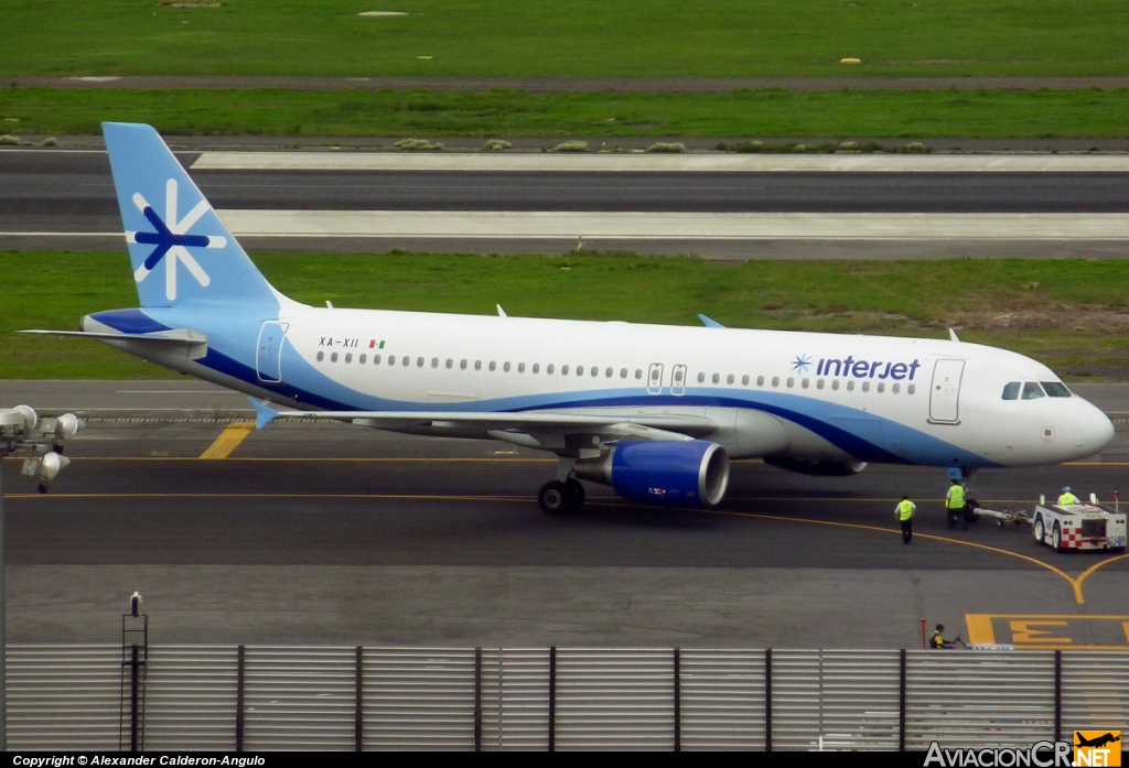 XA-XII - Airbus A320-214 - Interjet