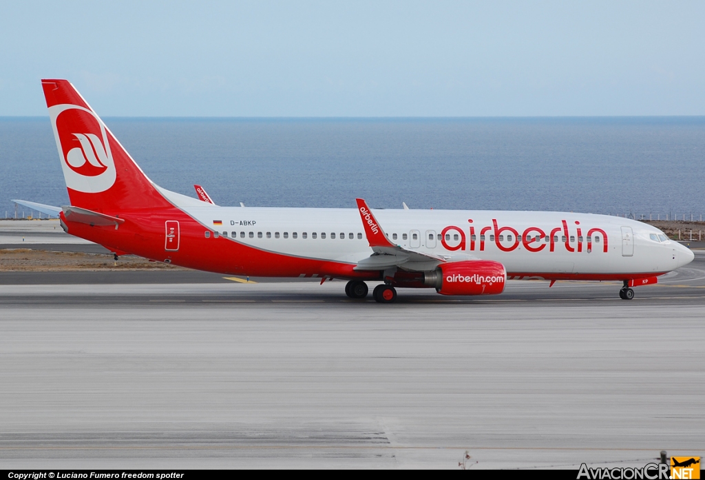 D-ABKP - Boeing 737-86J - Air Berlin
