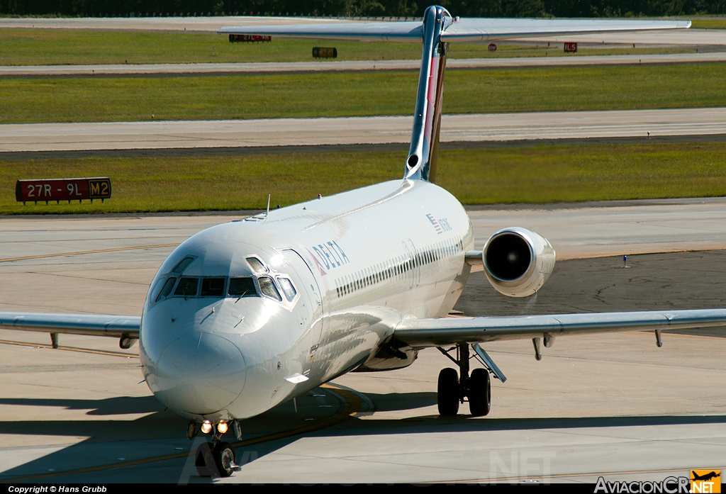 N761NC - McDonnell Douglas McDonnell Douglas DC-9-51 - Delta Airlines