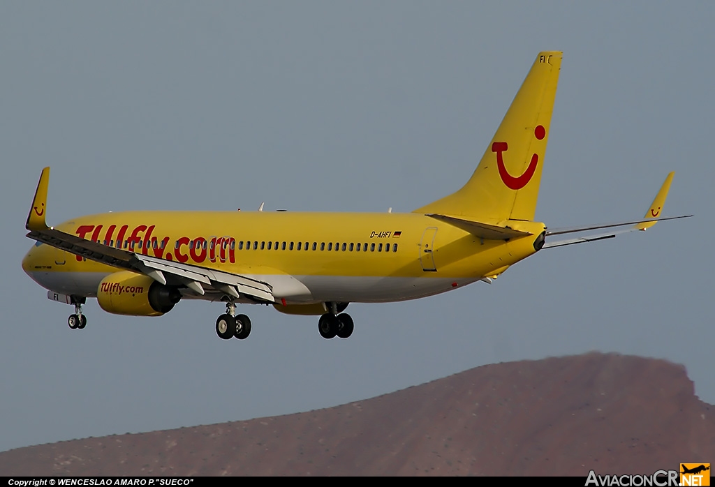 D-AHFI - Boeing 737-8K5 - TUI Fly