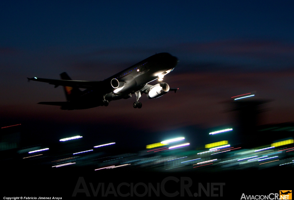 N498TA - Airbus A320-233 - TACA