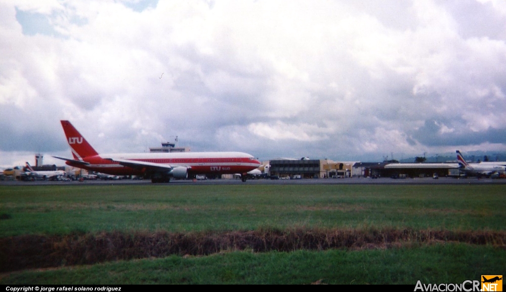 MROC - Aeropuerto - Rampa