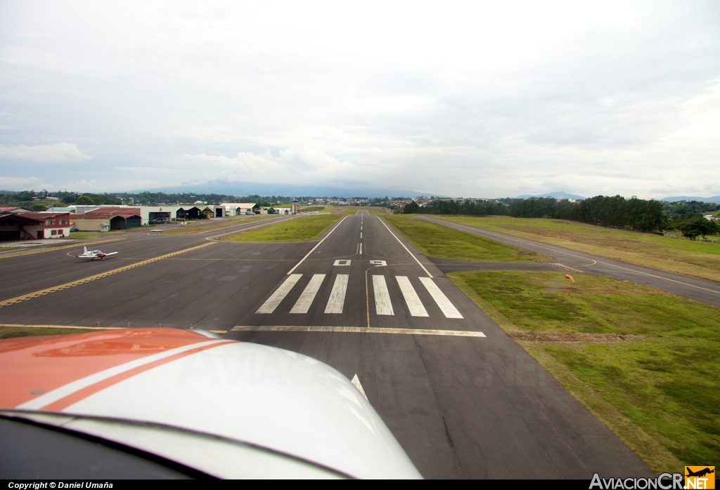 TI-ABE - Cessna 182Q Skylane II - Privado