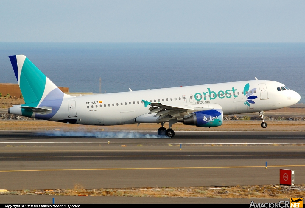 EC-LLX - Airbus A320-214 - Orbest