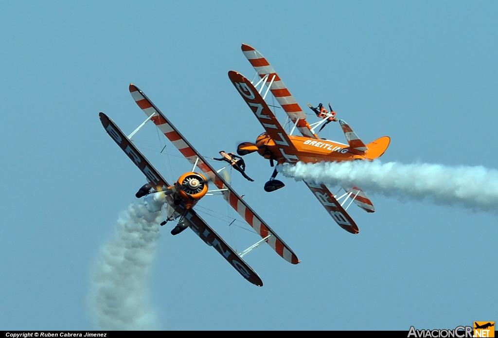 N74189 - Boeing PT-17 KAYDET - Breitling