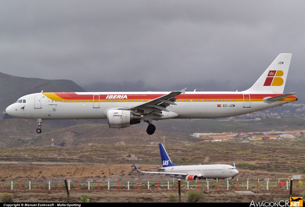 EC-JZM - Airbus A321-211 - Iberia