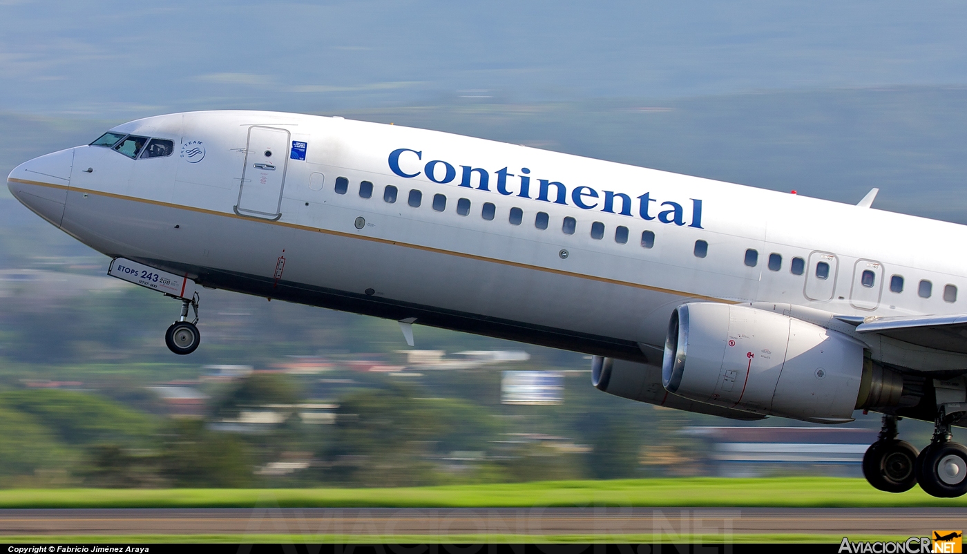 N18243 - Boeing 737-824 - Continental Airlines