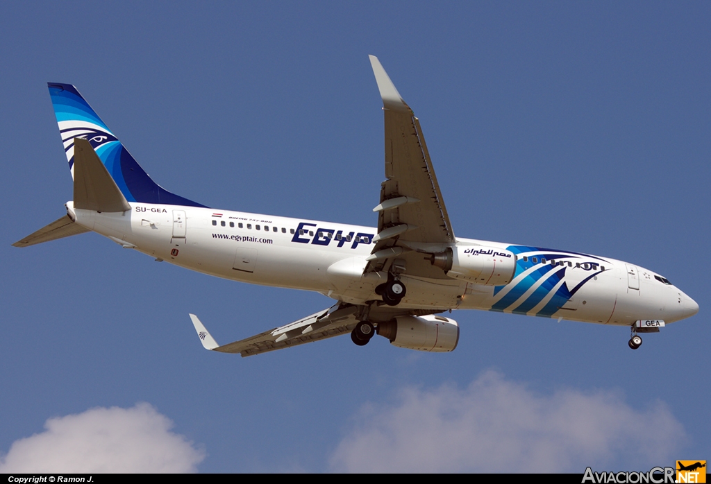 SU-GEA - Boeing 737-866 - Egypt Air