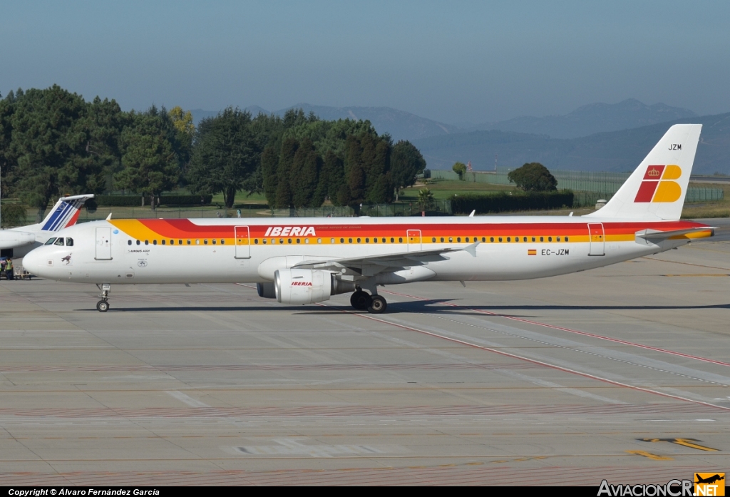 EC-JZM - Airbus A321-211 - Iberia