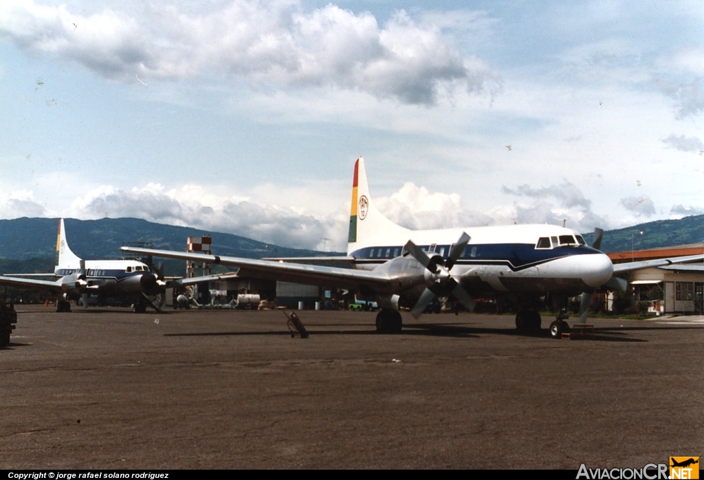 FAB-70 - Convair CV-440 Metropolitan - TAM Transportes Aereos Militares ( Bolivia)