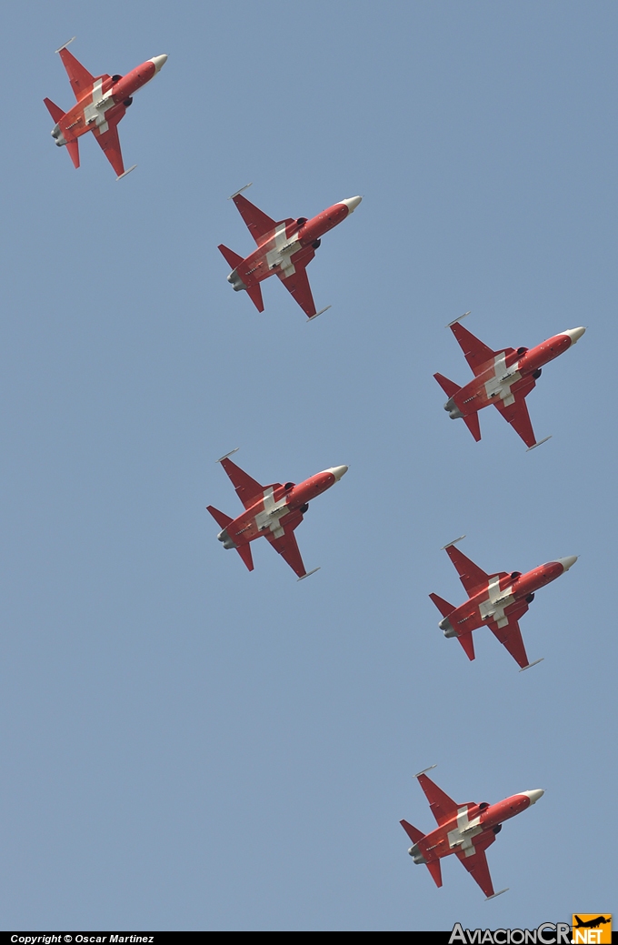 J-3087 - Northrop F-5E Tiger II - Suiza - Fuerza Aérea (Patrouille Suisse)