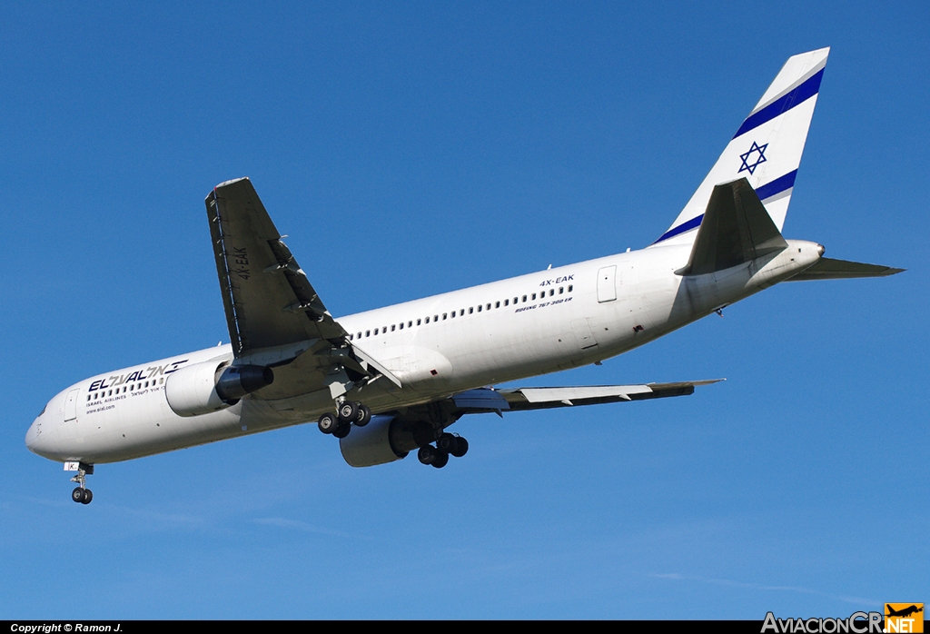 4X-EAK - Boeing 767-3Q8/ER - El Al Israel Airlines