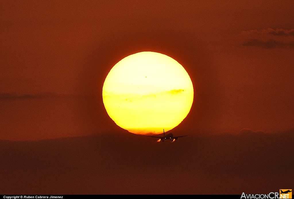 G-EUUI - Airbus A320-232 - British Airways