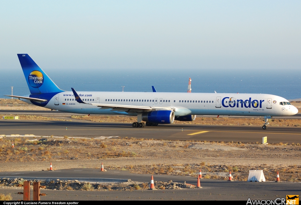 D-ABOH - Boeing 757-330 - Condor