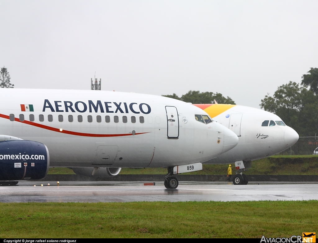 N859AM - Boeing 737-8Q8 - Aeromexico