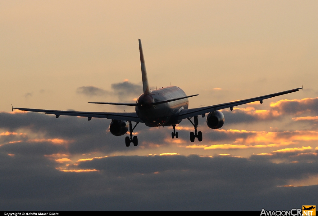 G-EUUC - Airbus A320-232 - British Airways