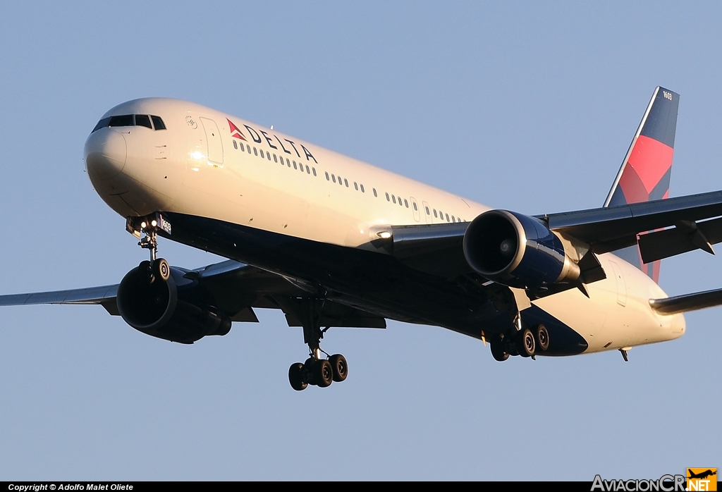 N1603 - Boeing 767-332/ER - Delta Air Lines