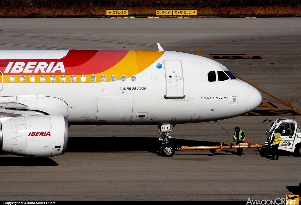 EC-LEA - Airbus A320-214 - Iberia