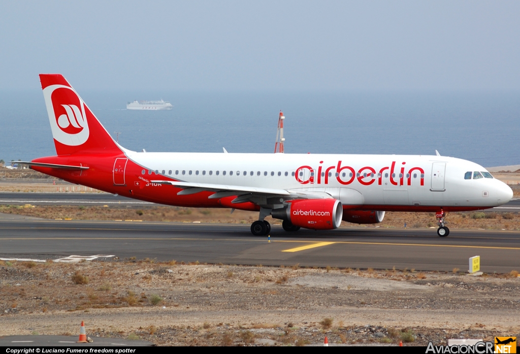 HB-IOR - Airbus A320-214 - Air Berlin