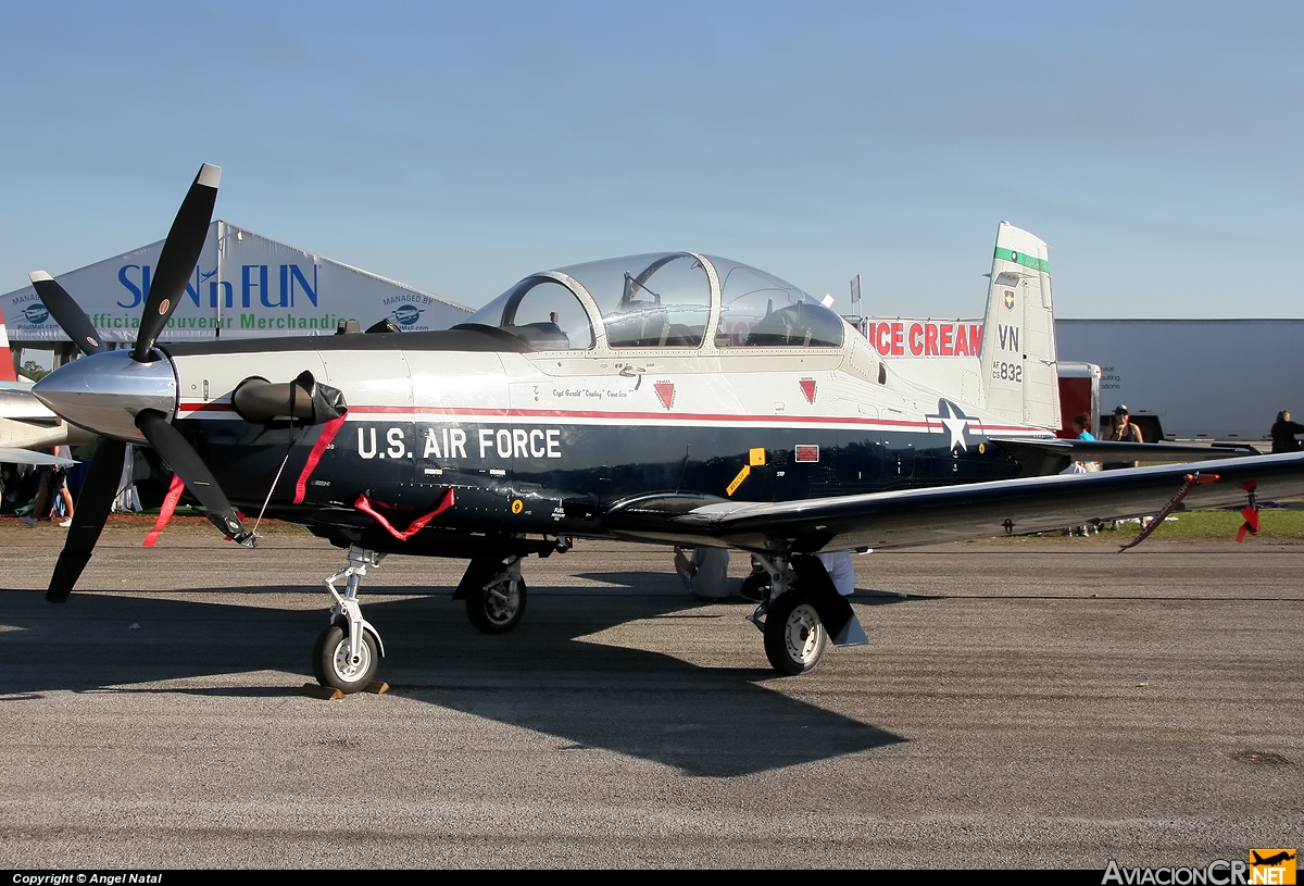 06-3832 - Raytheon T-6A Texan II - USAF - Fuerza Aerea de EE.UU