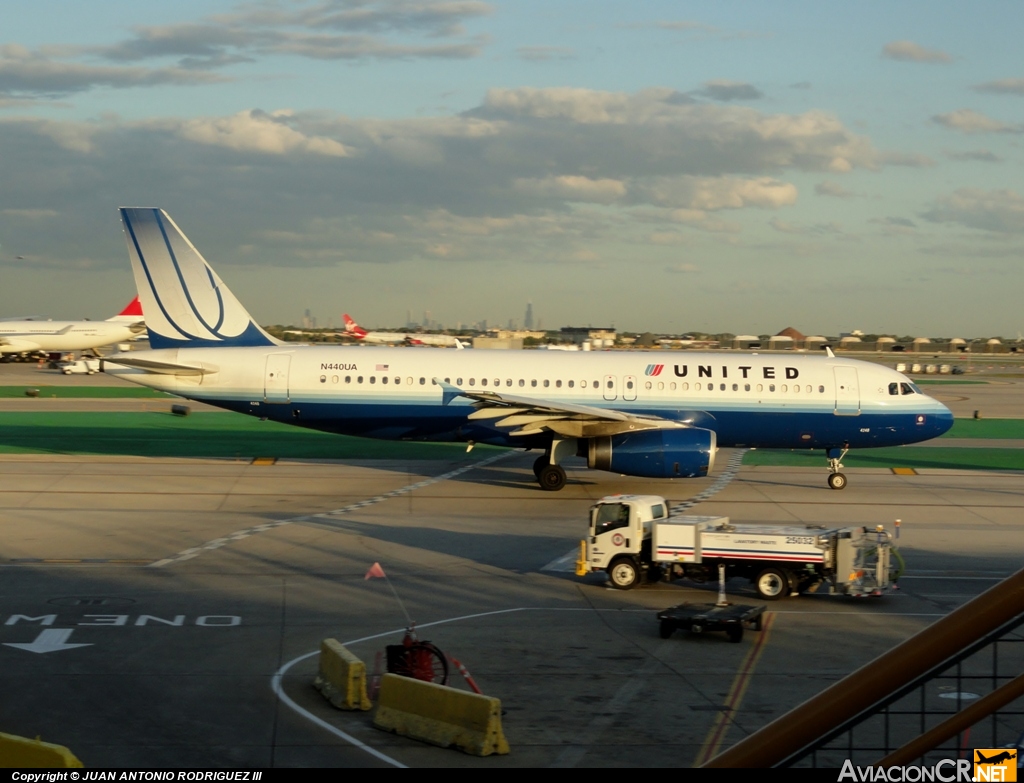 N440UA - Airbus A320-232 - United Airlines
