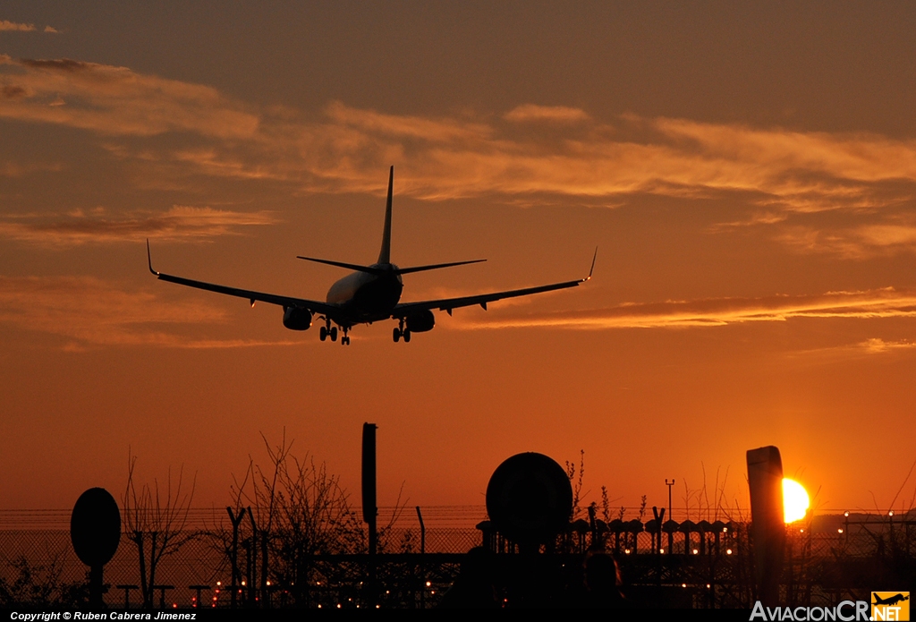 EI-EFN - Boeing 737-8AS - Ryanair