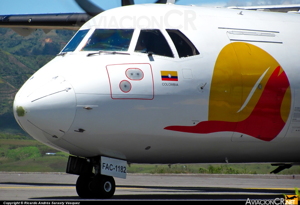 FAC1182 - ATR 42-500 - Satena