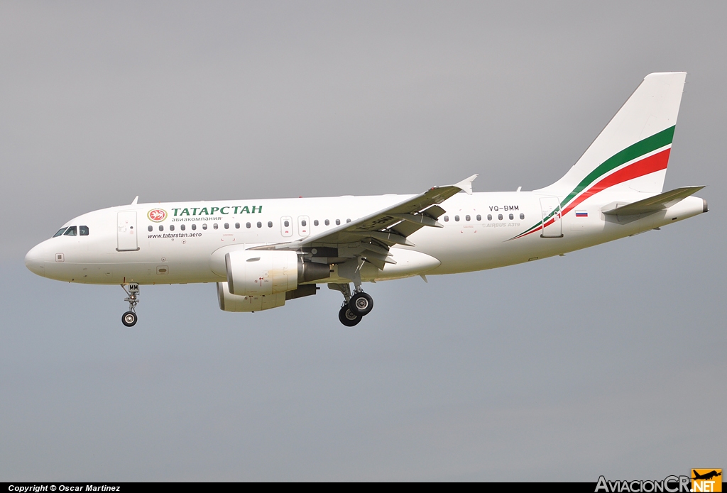 VQ-BMM - Airbus A319-112 - Tatarstan Airlines