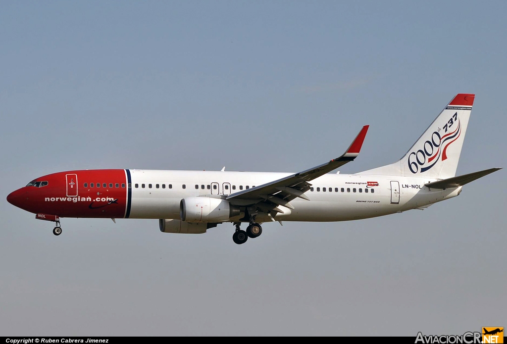LN-NOL - Boeing 737-8Q8 - Norwegian Air Shuttle