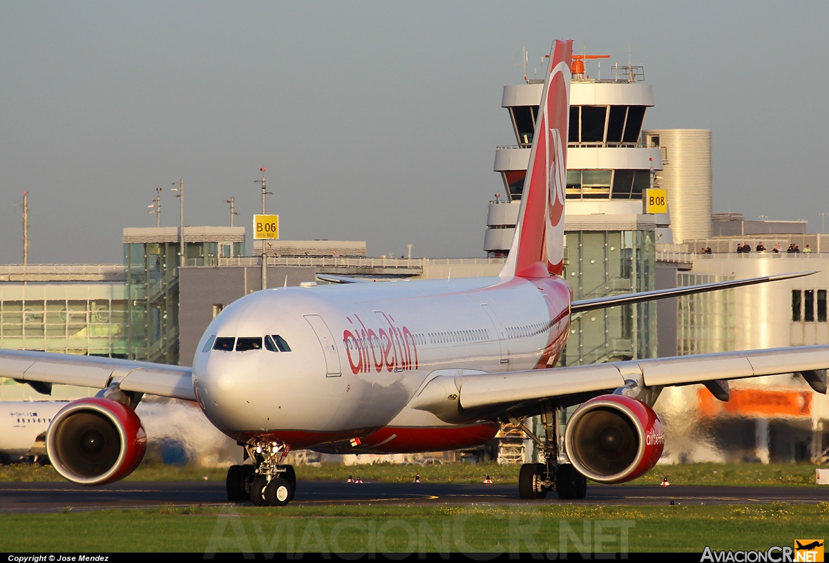 D-ALPH - Airbus A330-223 - Air Berlin