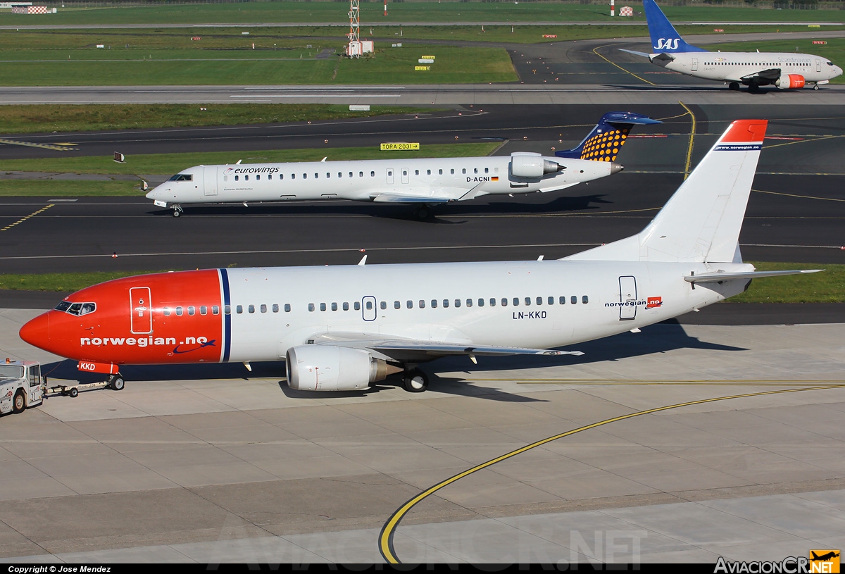 LN-KKD - Boeing 737-33V - Norwegian Air Shuttle