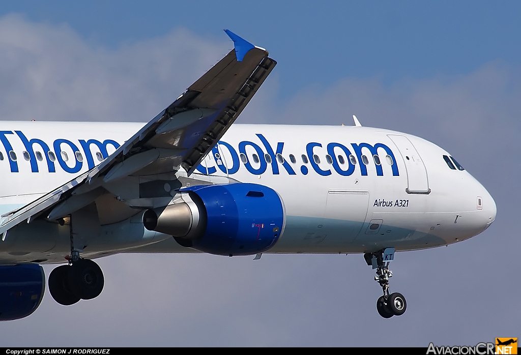 OY-VKT - Airbus A321-211 - Thomas Cook Airlines Scandinavia