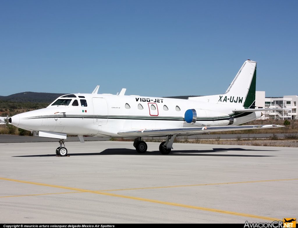 XA-UJW - North American Rockwell NA265 Sabreliner 60 - Vigo Jet