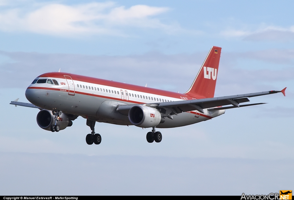 D-ALTI - Airbus A320-214 - Air Berlin