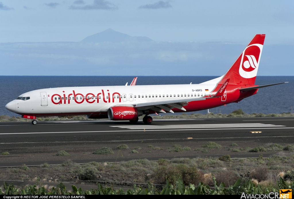 D-ABKD - Boeing 737-86J - Air Berlin