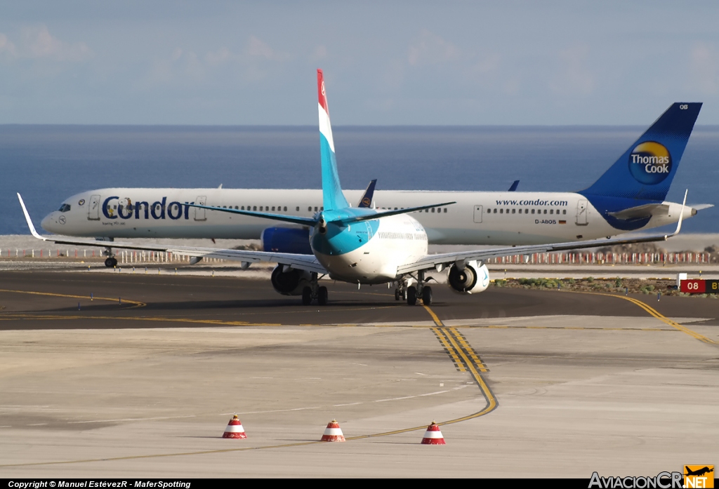 LX-LGR - Boeing 737-7C9 - Luxair