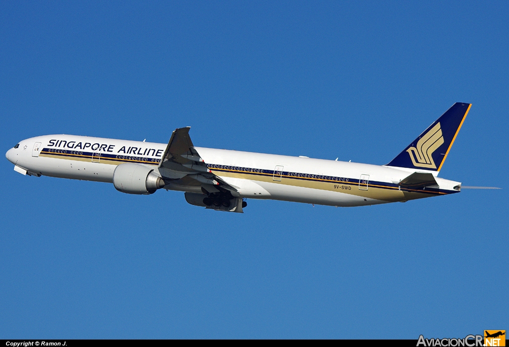 9V-SWD - Boeing 777-312/ER - Singapore Airlines