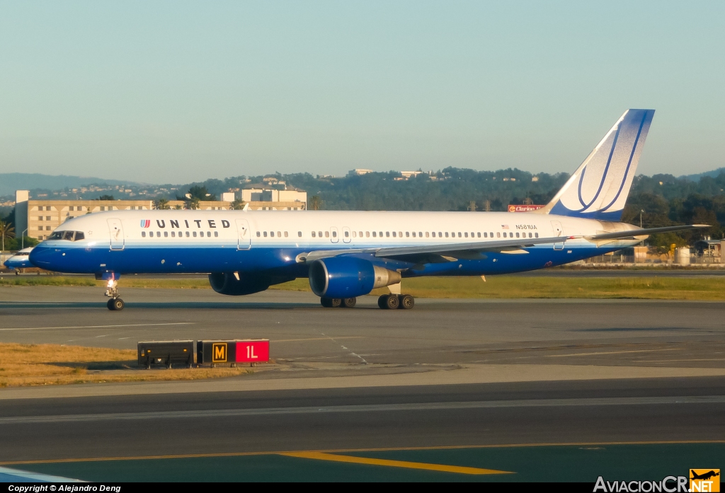 N581UA - Boeing 757-222 - United Airlines