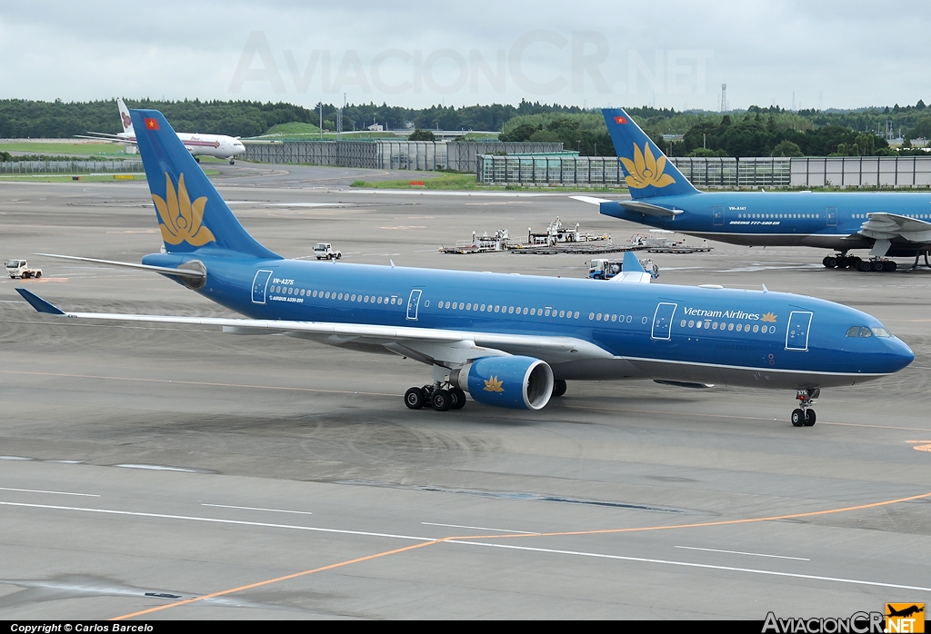 VN-A375 - Airbus A330-223 - Vietnam Airlines