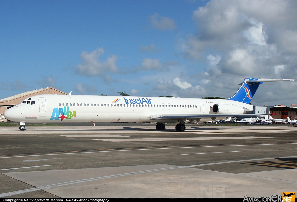 PJ-MDD - McDonnell Douglas MD-82 (DC-9-82) - Insel Air