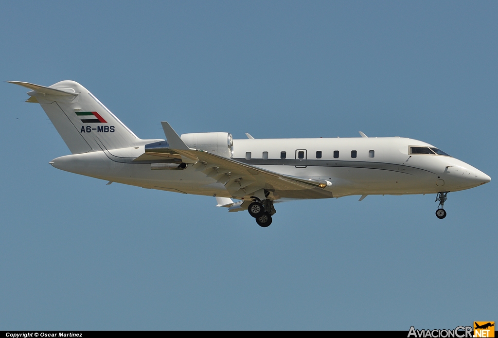 A6-MBS - Bombardier CL-600-2B16 Challenger 605 - Emiratos Árabes Unidos - Fuerza Aérea