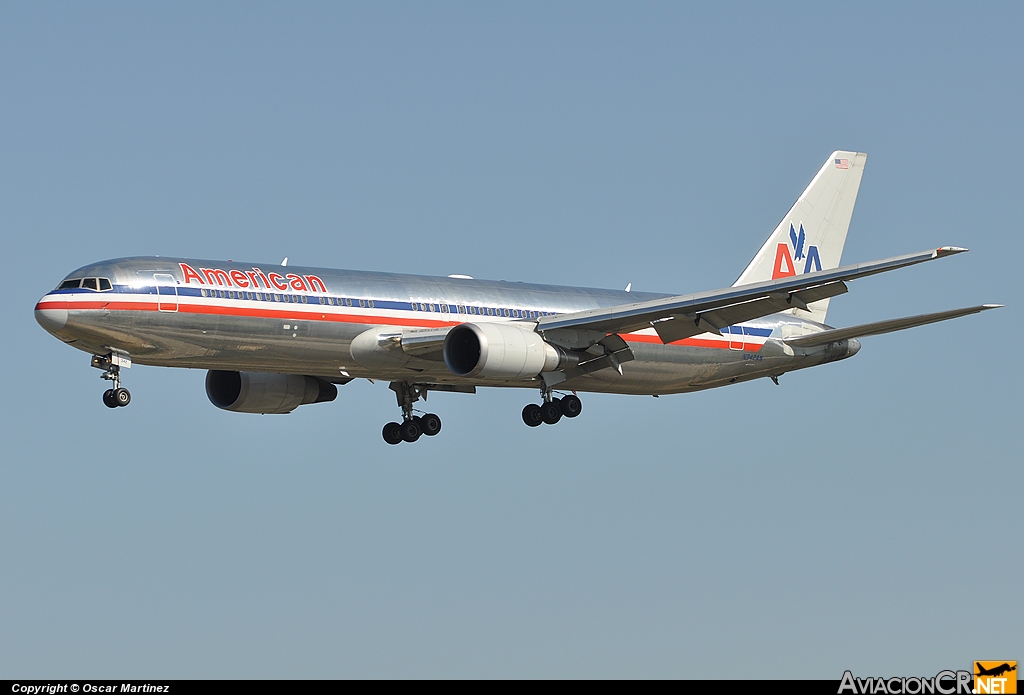 N342AN - Boeing 767-323/ER - American Airlines