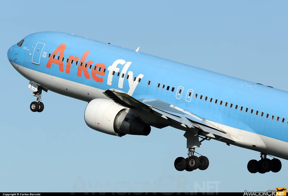 PH-AHQ - Boeing 767-383/ER - ArkeFly