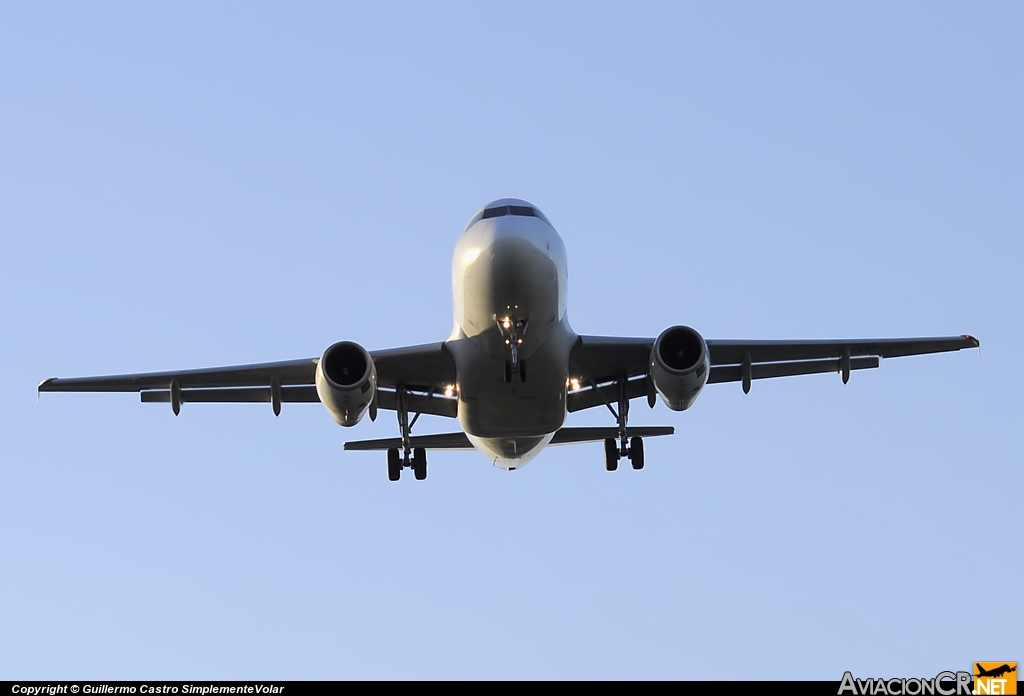 LV-BHU - Airbus A320-233 - LAN Argentina