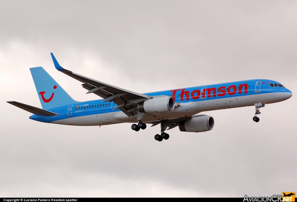 G-OOBD - Boeing	757-28A - Thomsonfly