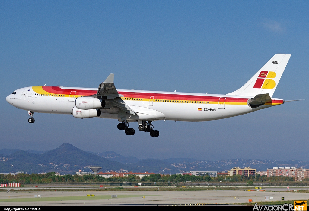 EC-HGU - Airbus A340-313X - Iberia