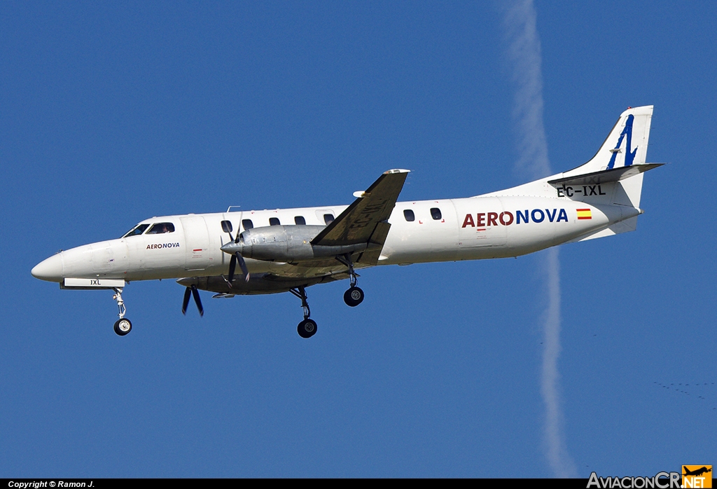 EC-IXL - Fairchild SA-227AC Metro III - Aeronova